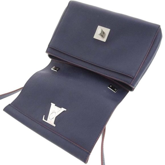 Louis Vuitton LockMe 2 BB Diagonal Hanging Turn Lock Navy Leather - Picture 6 of 7